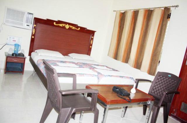 Hotel Maa Kamakhya Puri Quarto foto